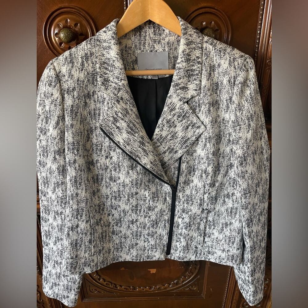Classiques Entier Tweed Moto Jacket
Linen Blend Women's size L